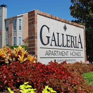 Galleria Exterior Sign